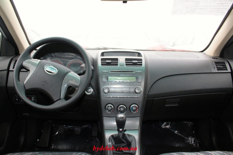 BYD new F3 photo