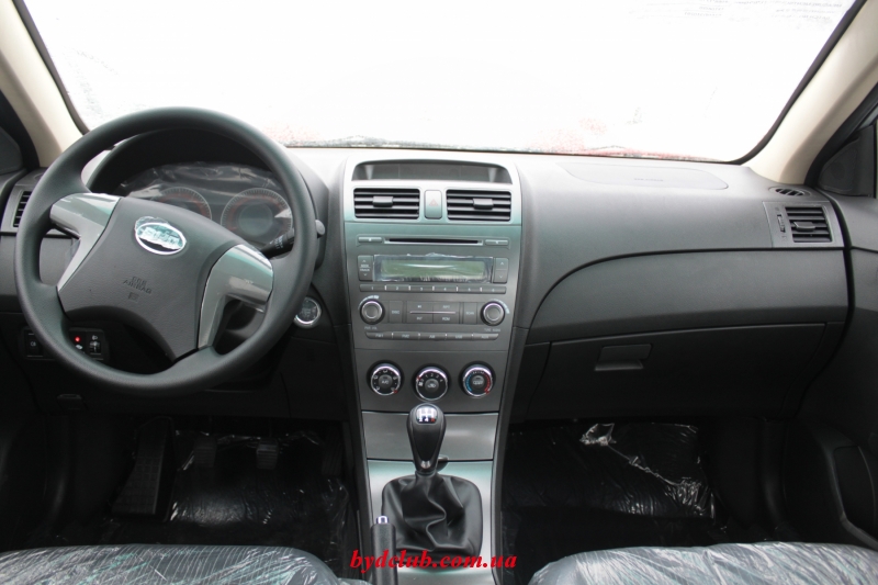 BYD new F3 photo