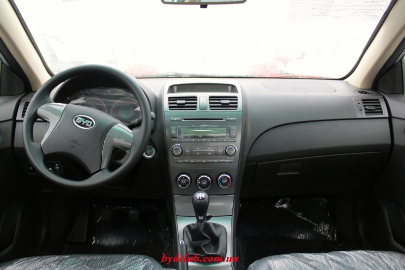 BYD new F3 photo
