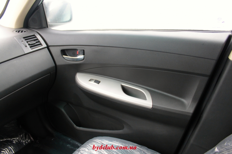 BYD new F3 photo