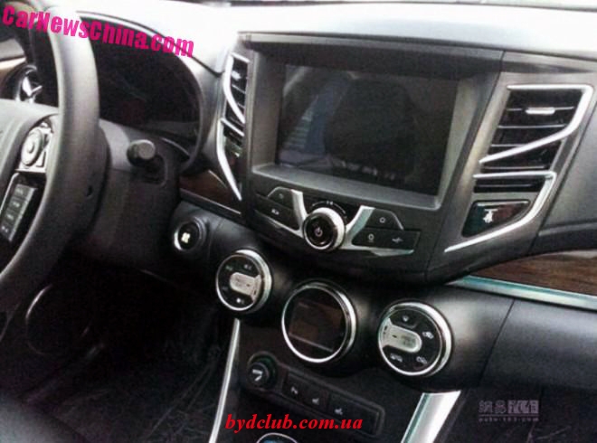 byd-s3-new-china-1b-660x490